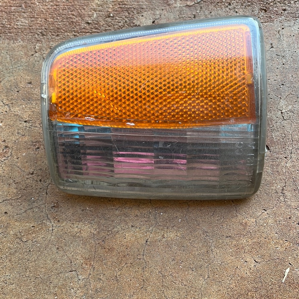 Genuine OEM Dodge Dakota LT Marker Gently Used